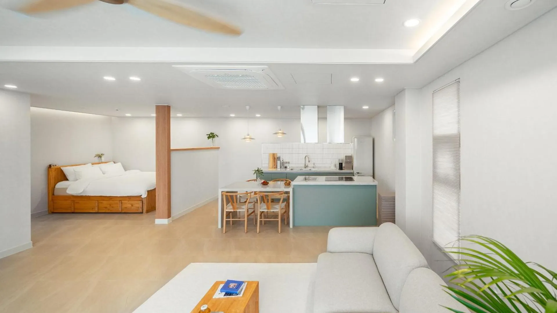 Yeongheungdo Hoho Yongdam Pool Villa Incheon