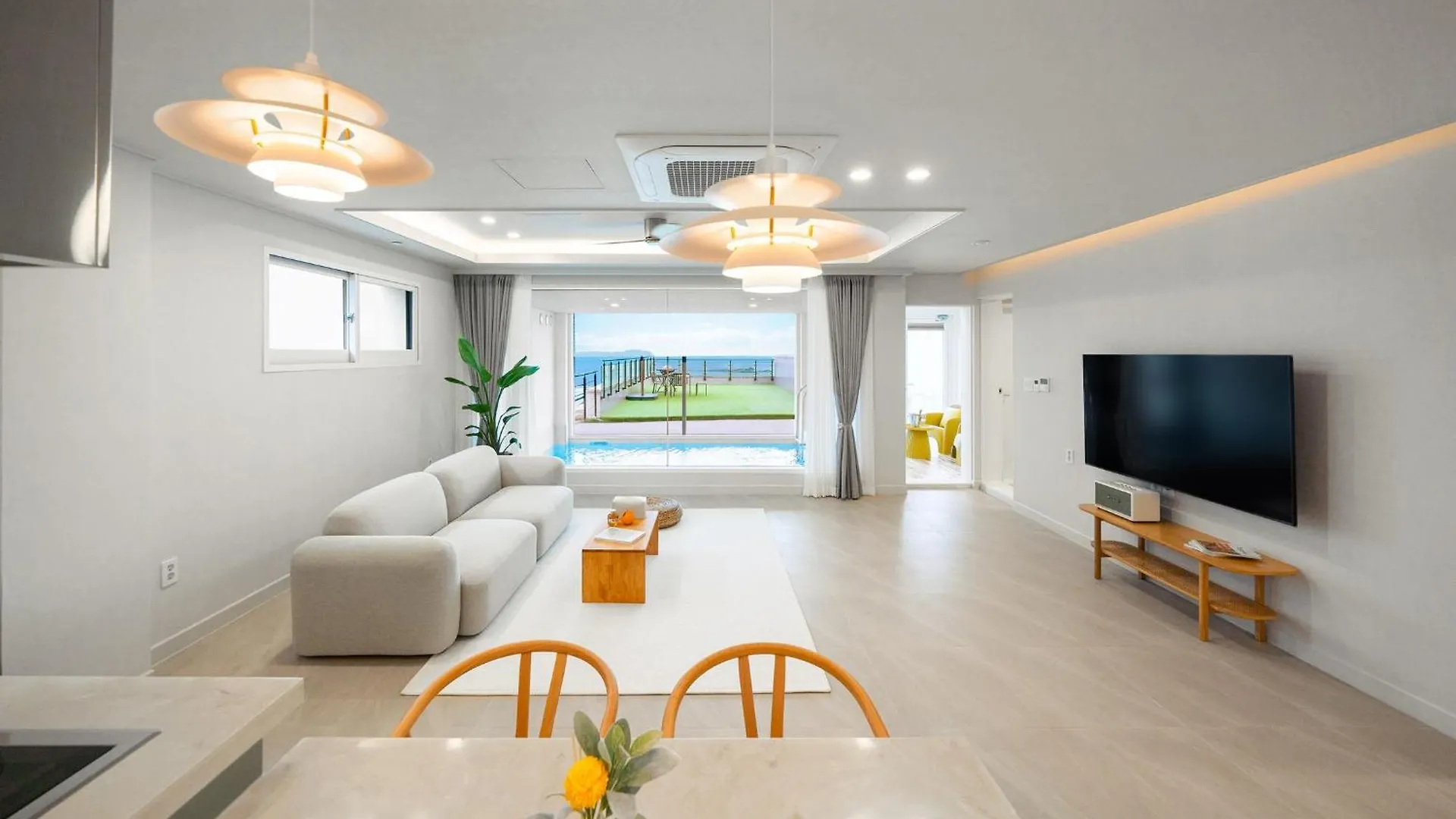 Yeongheungdo Hoho Yongdam Pool Villa Incheon